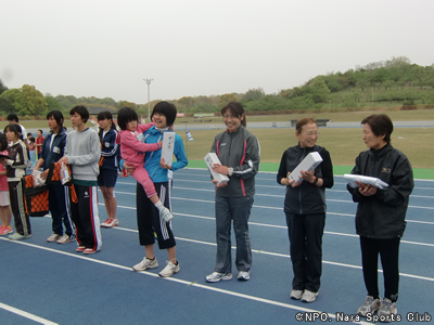 女子年齢別表彰